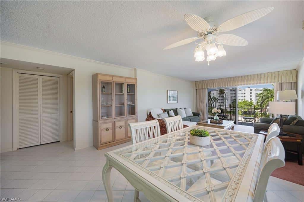 2150 Gulf Shore Blvd #411, Naples, photo 7