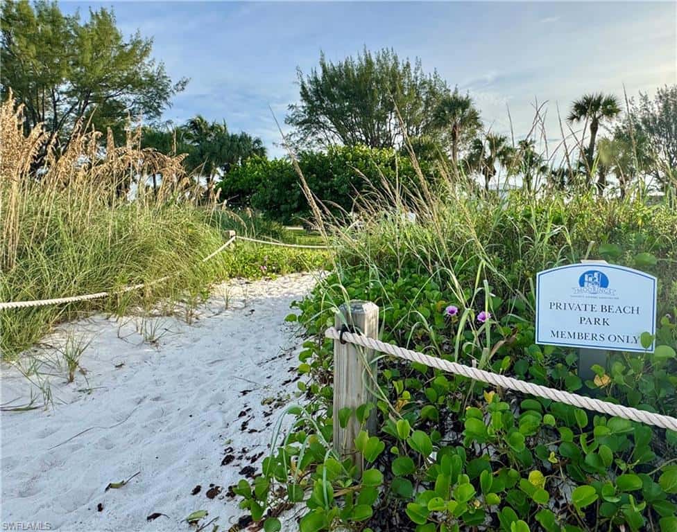 2150 Gulf Shore Blvd #411, Naples, photo 29