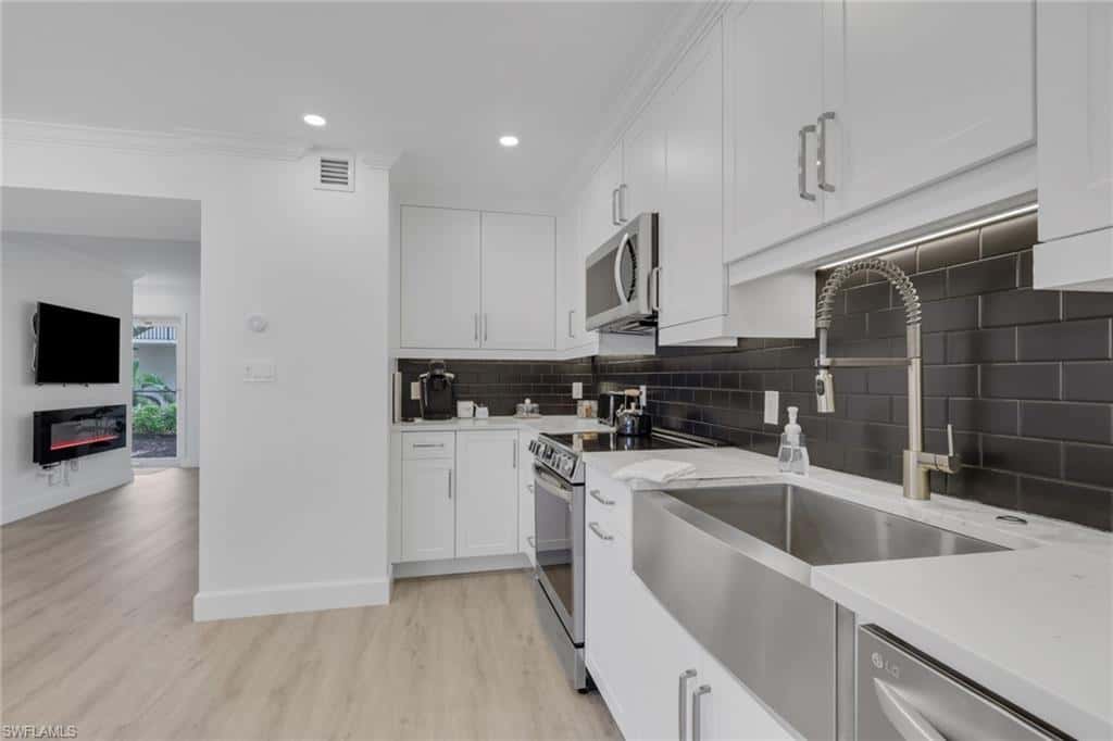 788 Park Shore Dr #e14, Naples, photo 7