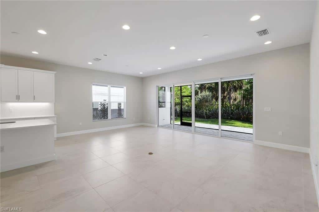 2565 Kingfisher Dr, Naples, photo 4