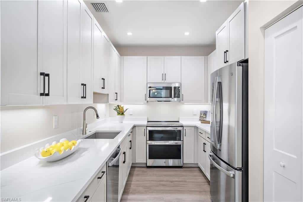 13072 Georges Cay Pl, Fort Myers, photo 16