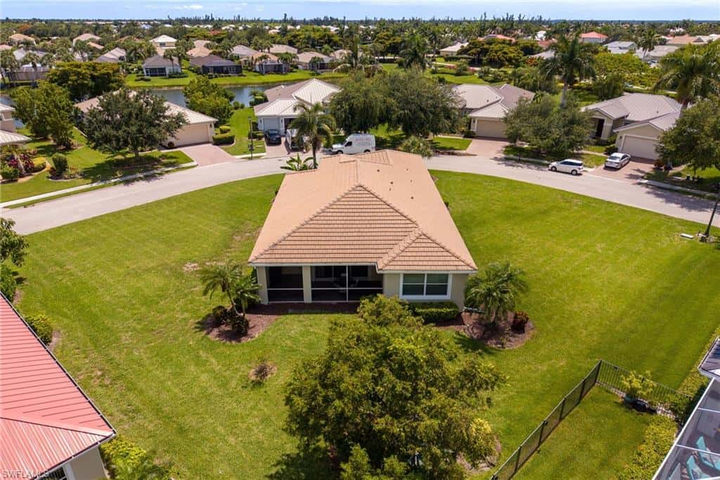 2466 Ashbury Cir, Cape Coral, photo 37