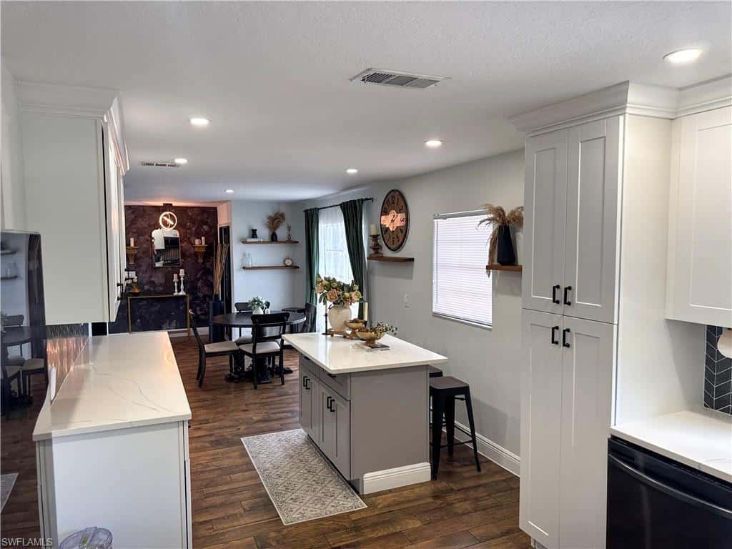 1019 Wyomi Dr, Fort Myers, photo 30