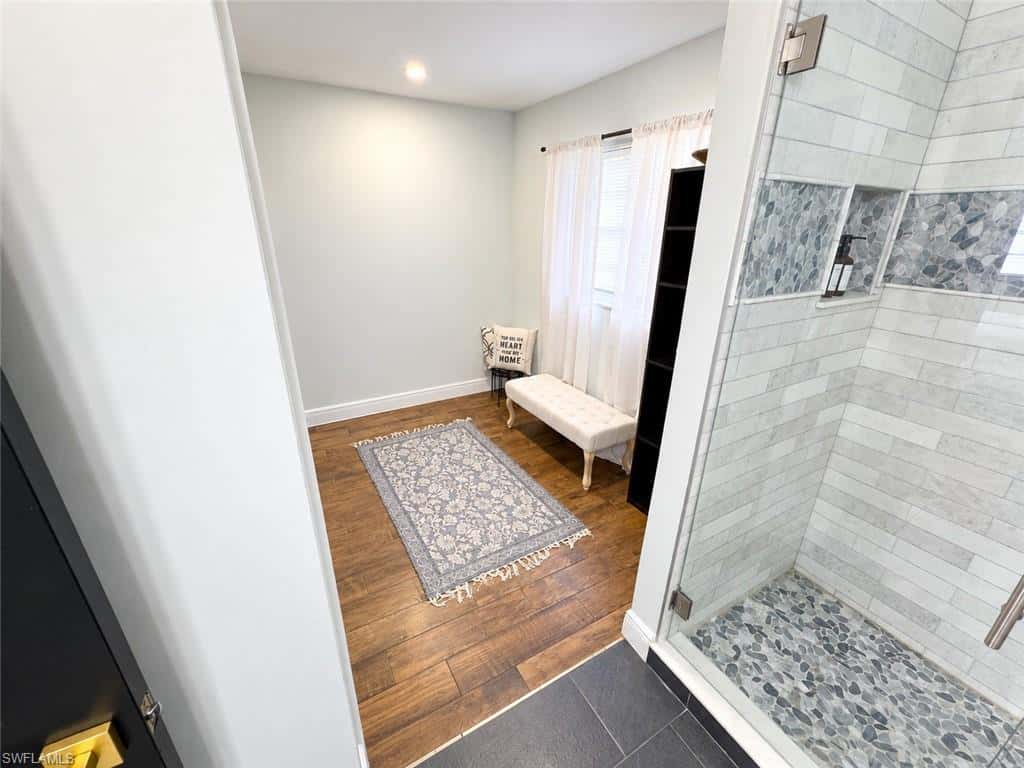 1019 Wyomi Dr, Fort Myers, photo 10