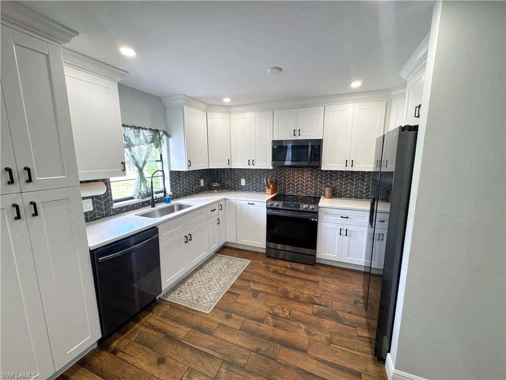 1019 Wyomi Dr, Fort Myers, photo 15