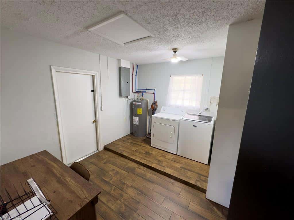 1019 Wyomi Dr, Fort Myers, photo 39
