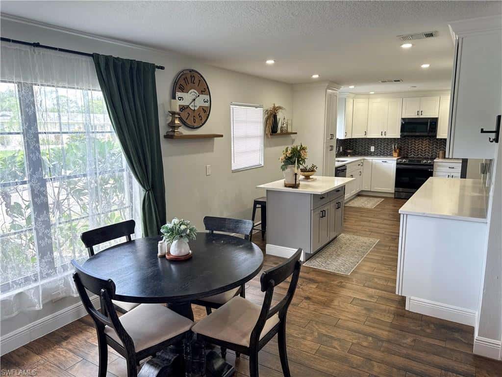 1019 Wyomi Dr, Fort Myers, photo 21