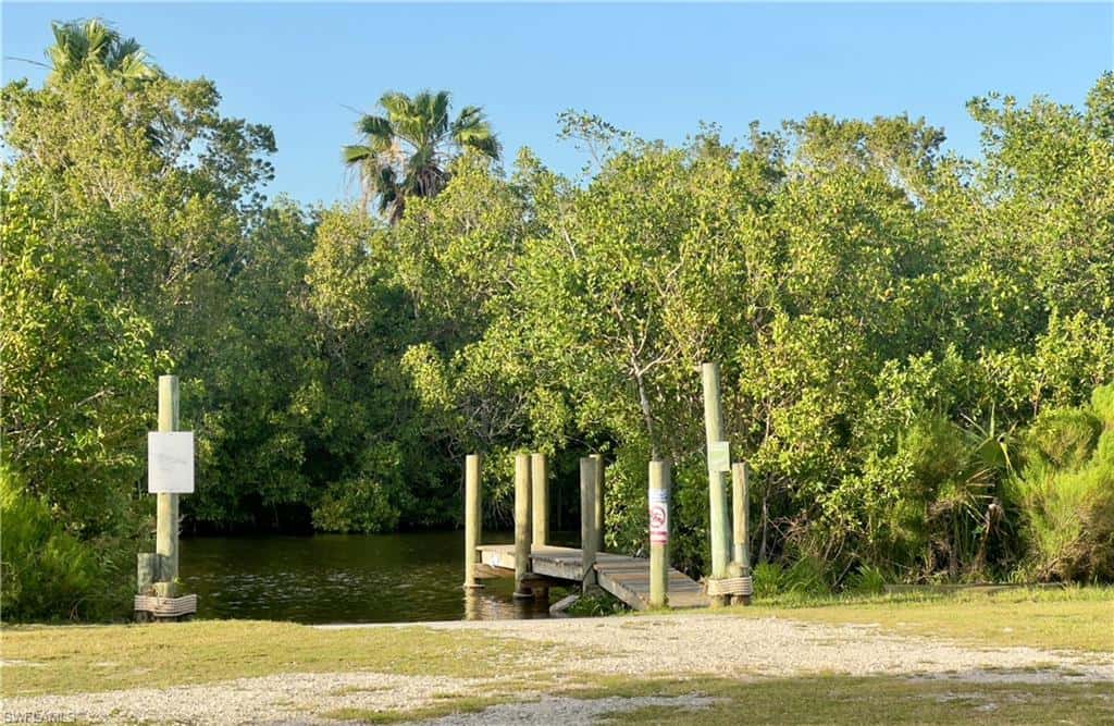 1721 Club House Rd, North Fort Myers, photo 43