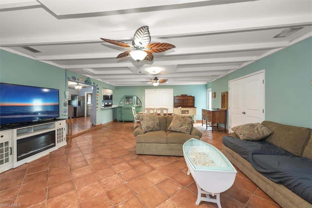 1721 Club House Rd, North Fort Myers, photo 8