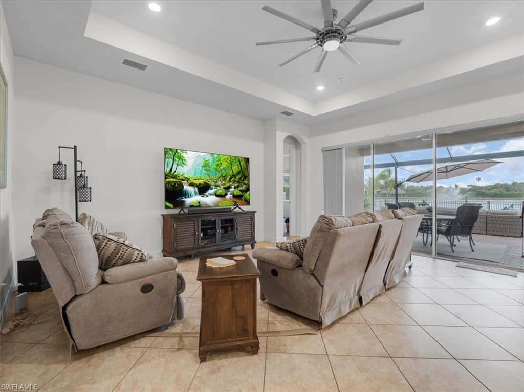 3271 Baravaldo Cir, Cape Coral, photo 20