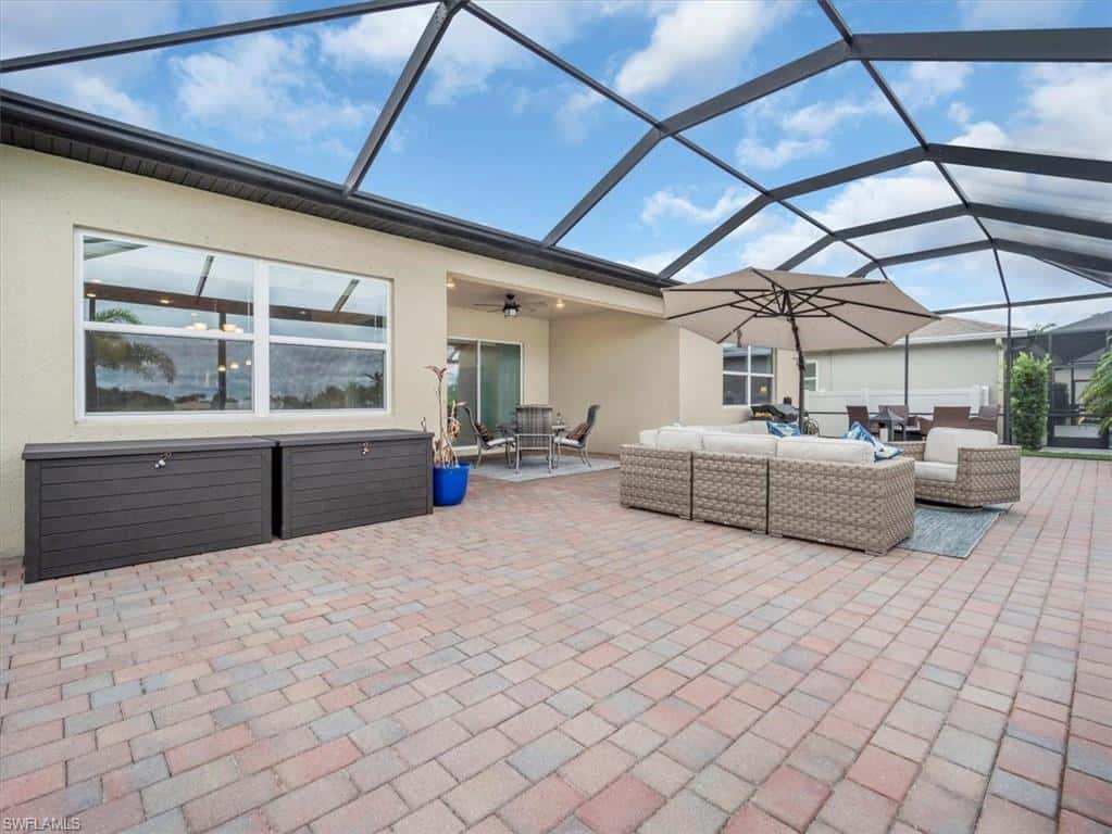 3271 Baravaldo Cir, Cape Coral, photo 38