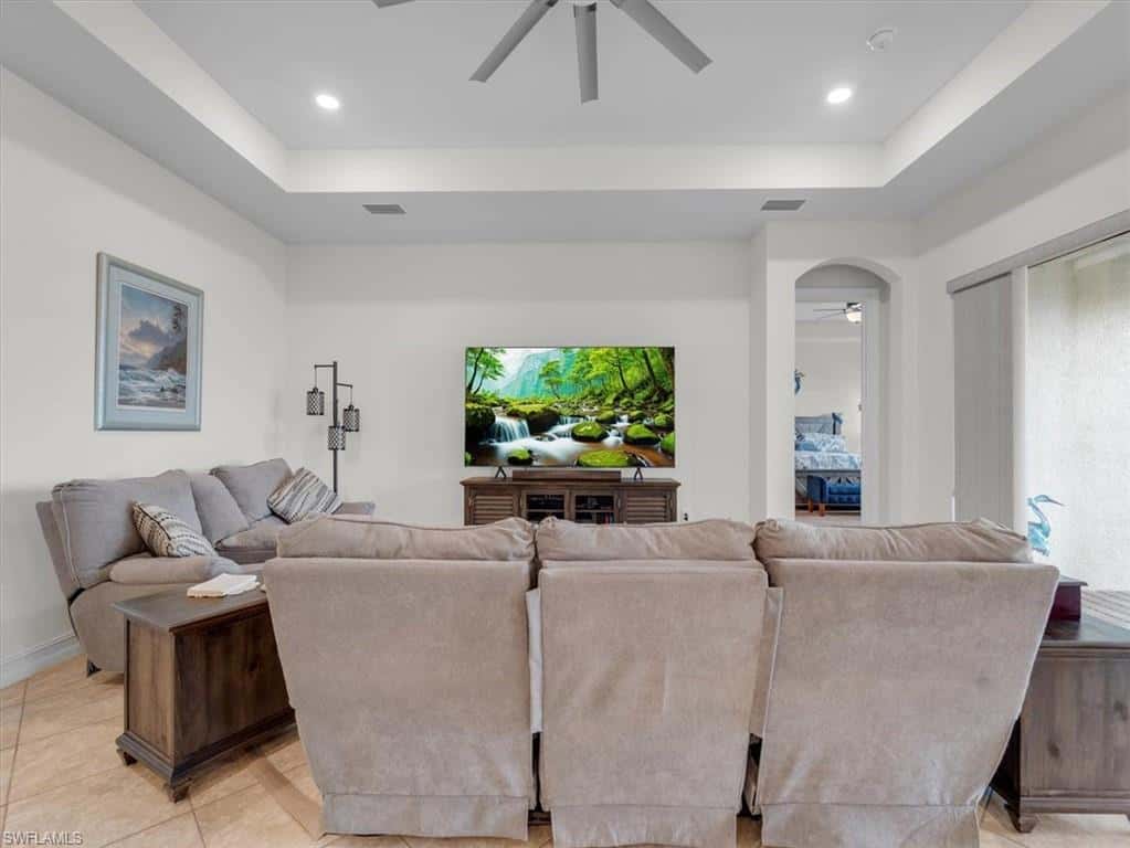 3271 Baravaldo Cir, Cape Coral, photo 19