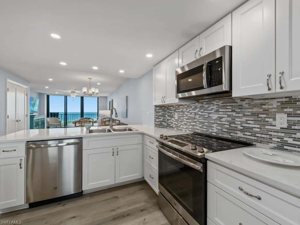 440 Seaview Ct #1502, Marco Island, photo 4
