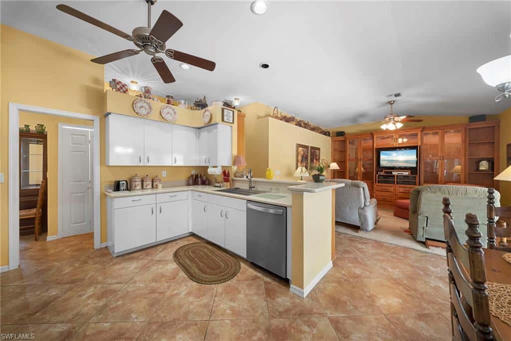 Fountain Lakes, Estero, Estero, photo 7
