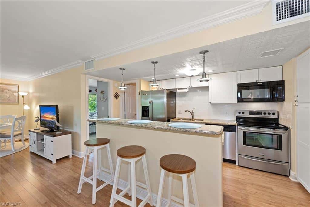 200 Palm Dr #4, Naples, photo 6