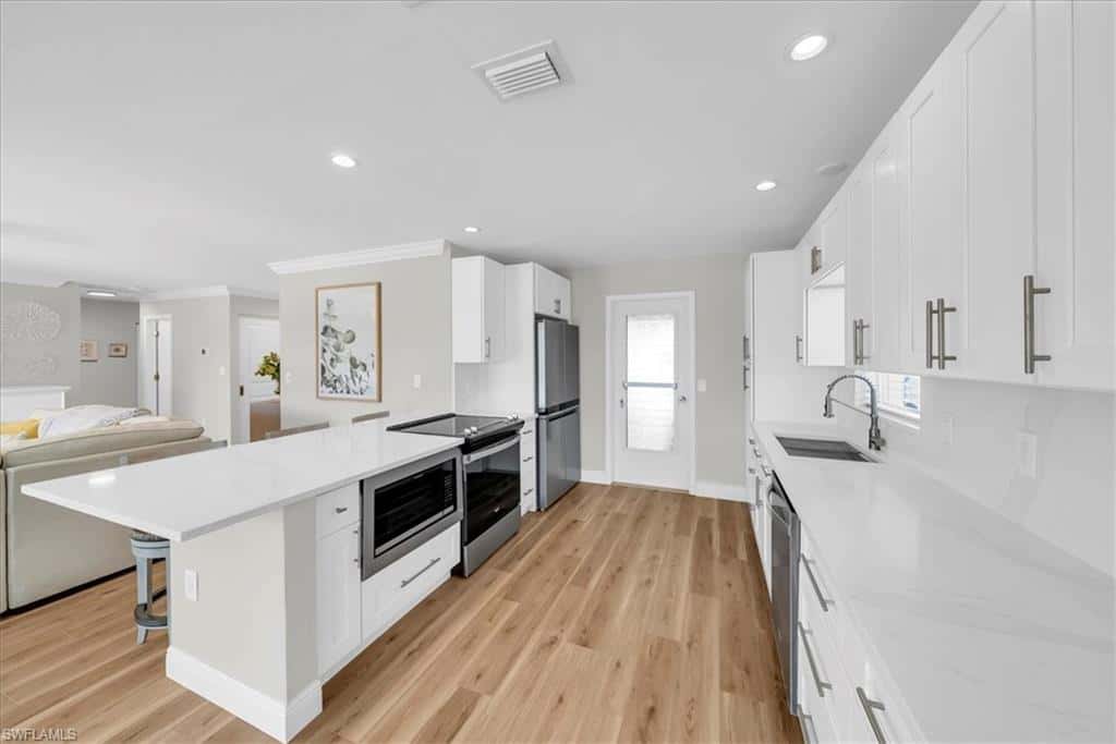 128 San Salvador St, Naples, photo 12