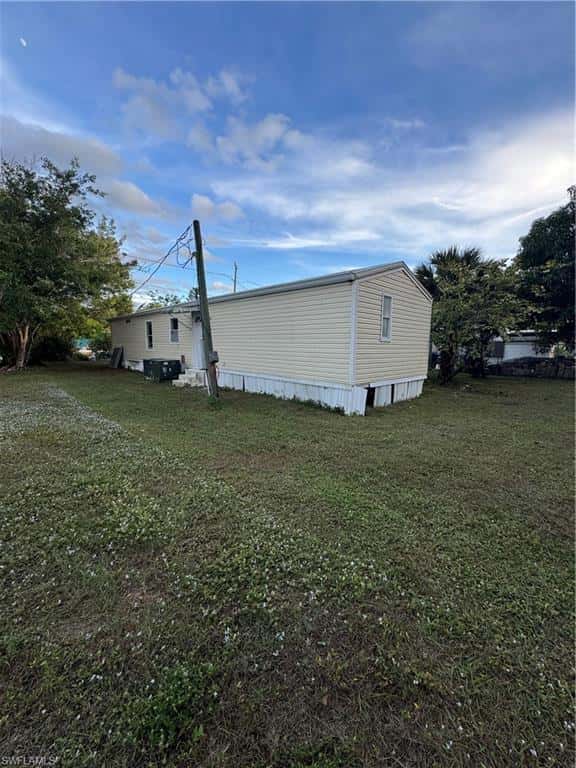 26677 Stardust Dr, Bonita Springs, photo 18
