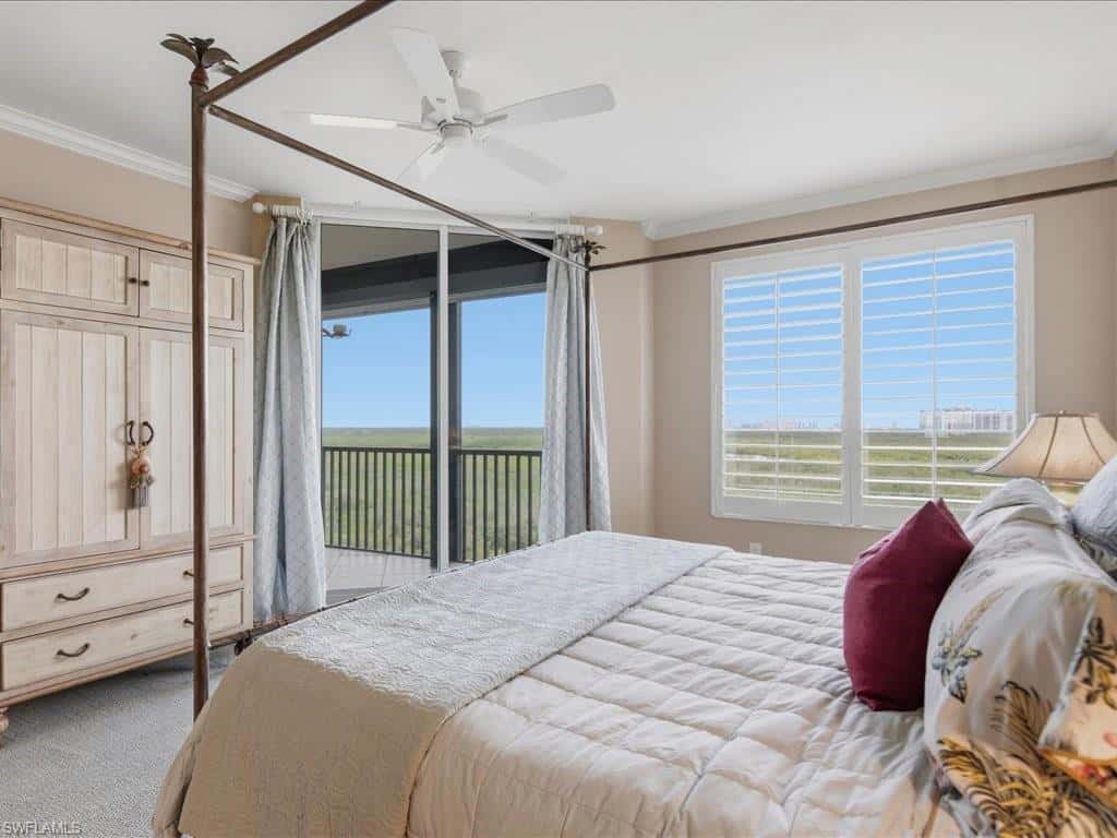 425 Cove Tower Dr #901, Naples, photo 16