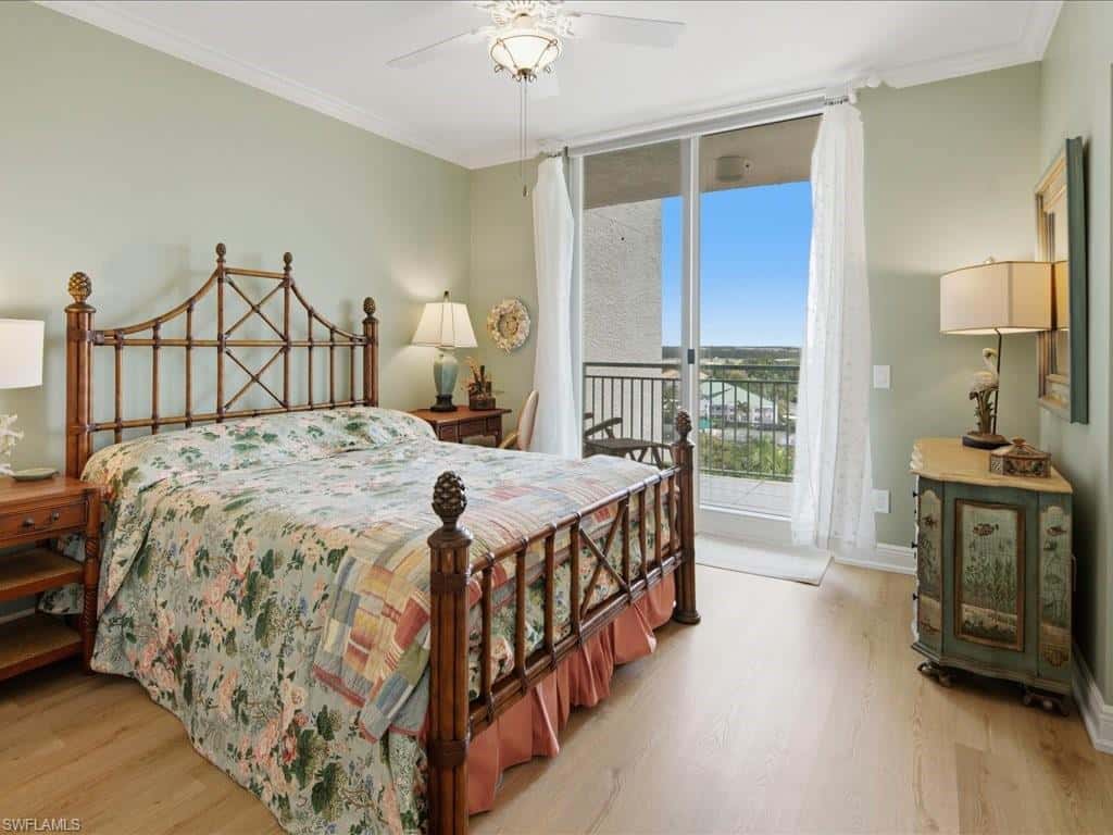 425 Cove Tower Dr #901, Naples, photo 26