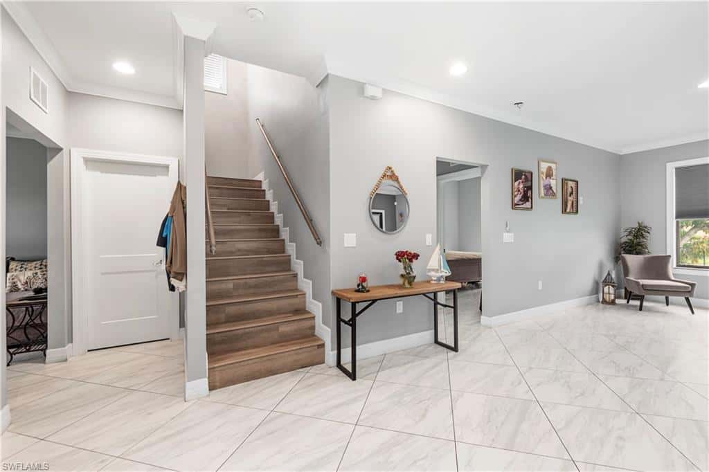 2360 Burton Ave, Fort Myers, photo 6