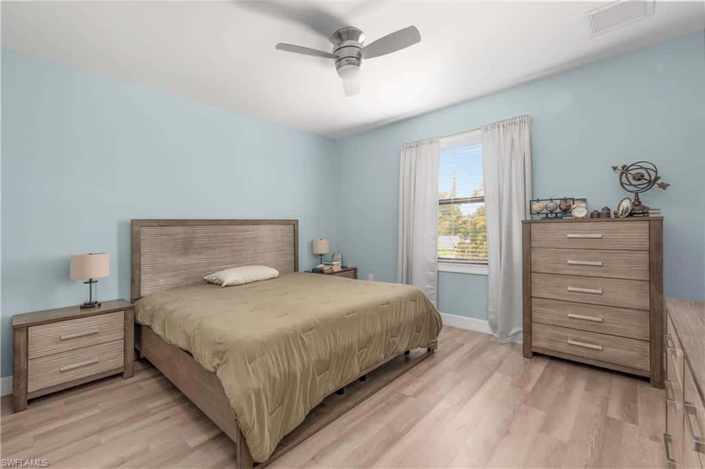 2360 Burton Ave, Fort Myers, photo 17