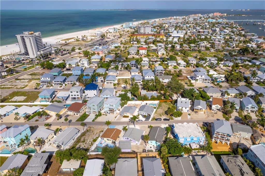 216 Fairweather Ln, Fort Myers Beach, photo 41