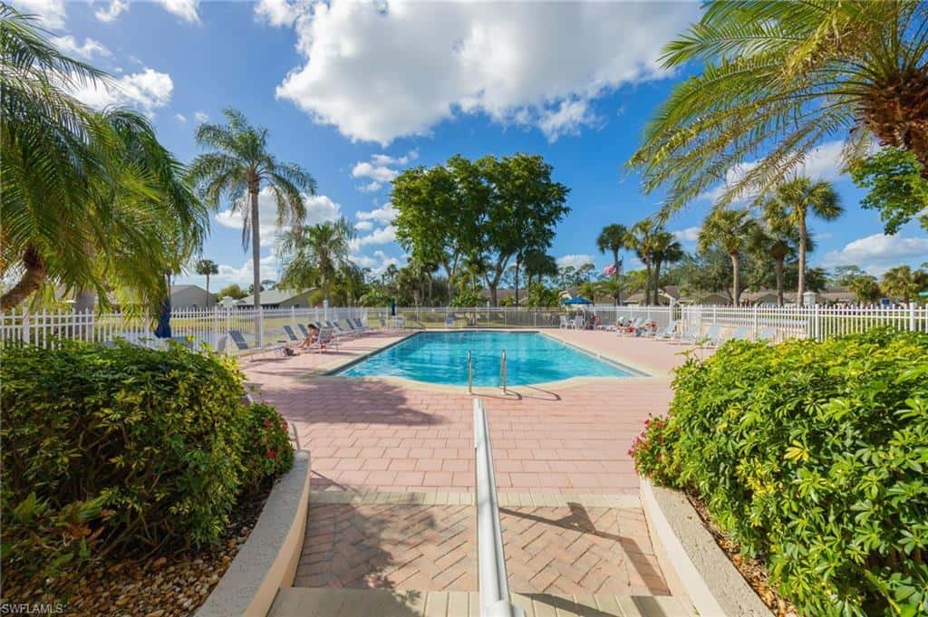 2232 Piccadilly Ct, Naples, photo 33