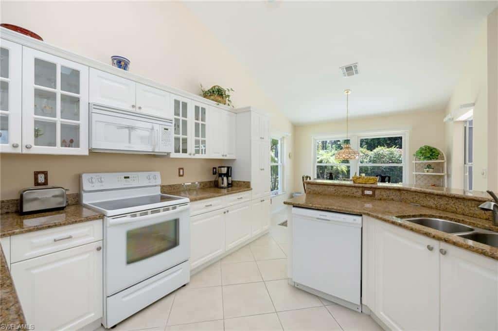 2232 Piccadilly Ct, Naples, photo 11
