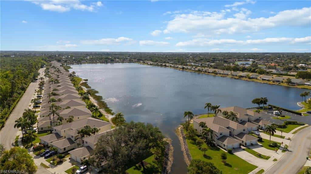 2232 Piccadilly Ct, Naples, photo 39