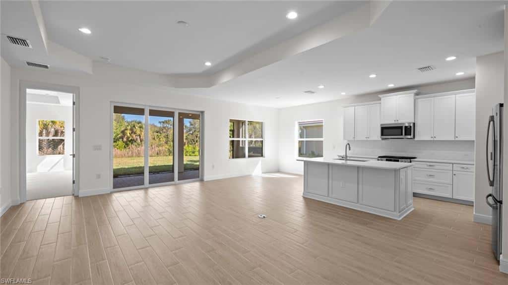 2968 Heritage Pines Dr, Fort Myers, photo 11