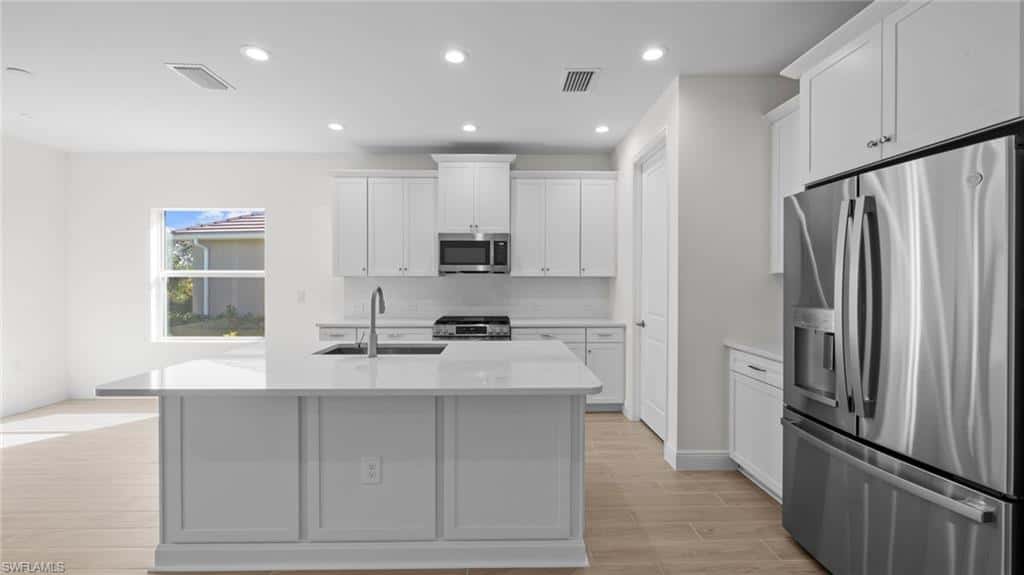 2968 Heritage Pines Dr, Fort Myers, photo 4