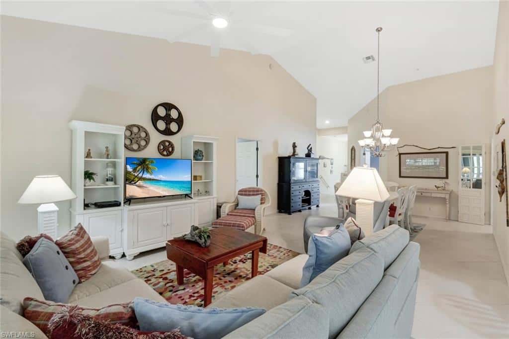 8265 Danbury Blvd #203, Naples, photo 14
