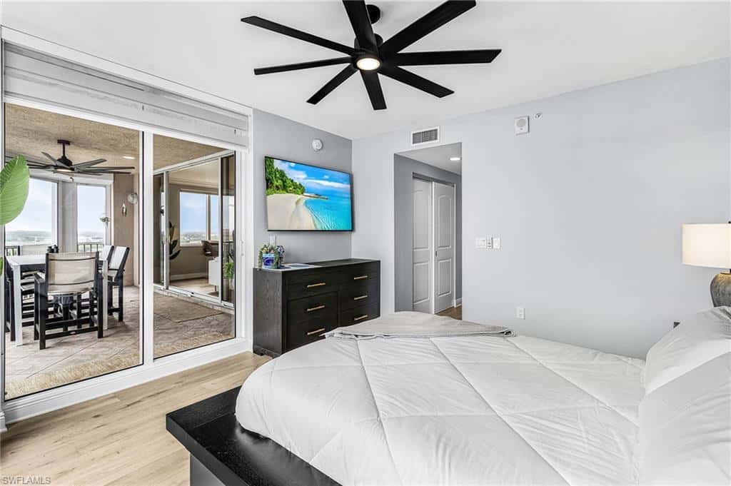 2090 First St #1210, Fort Myers, photo 19