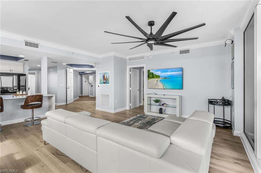 2090 First St #1210, Fort Myers, photo 8