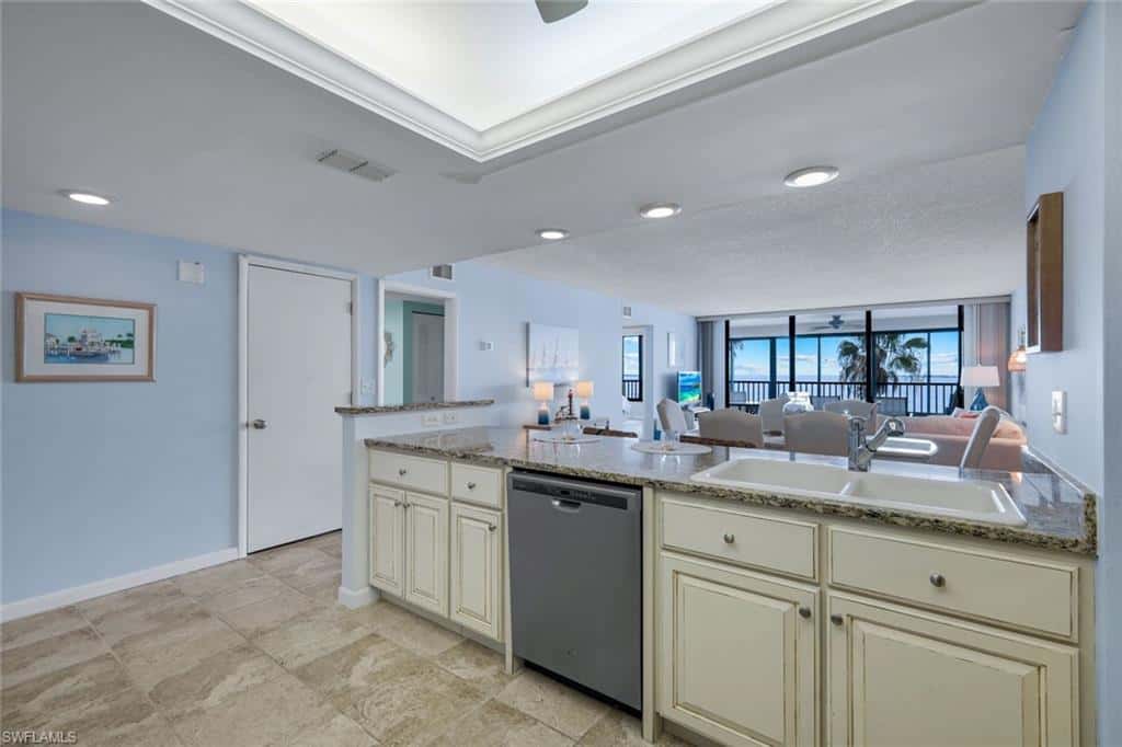 15021 Punta Rassa Rd #402, Fort Myers, photo 9