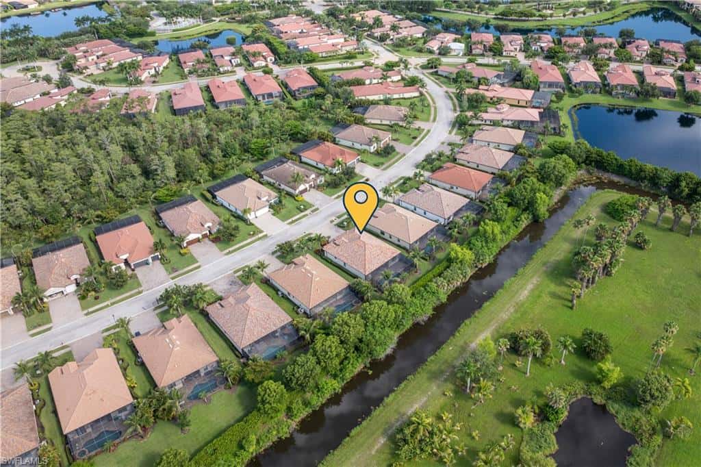 9352 Vercelli Ct, Naples, photo 38