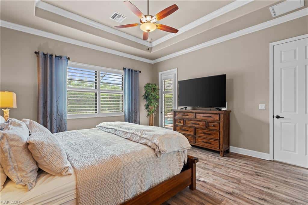 9352 Vercelli Ct, Naples, photo 15