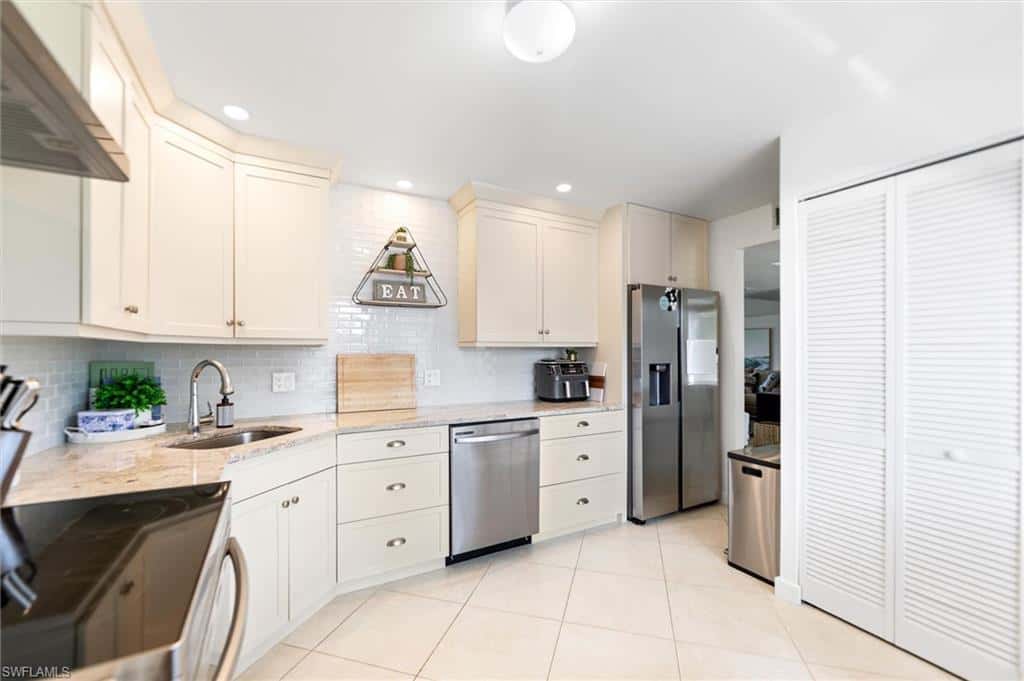 249 Memory Ln #4, Naples, photo 12
