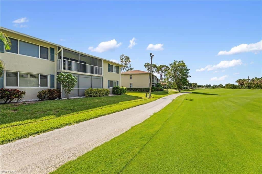249 Memory Ln #4, Naples, photo 34
