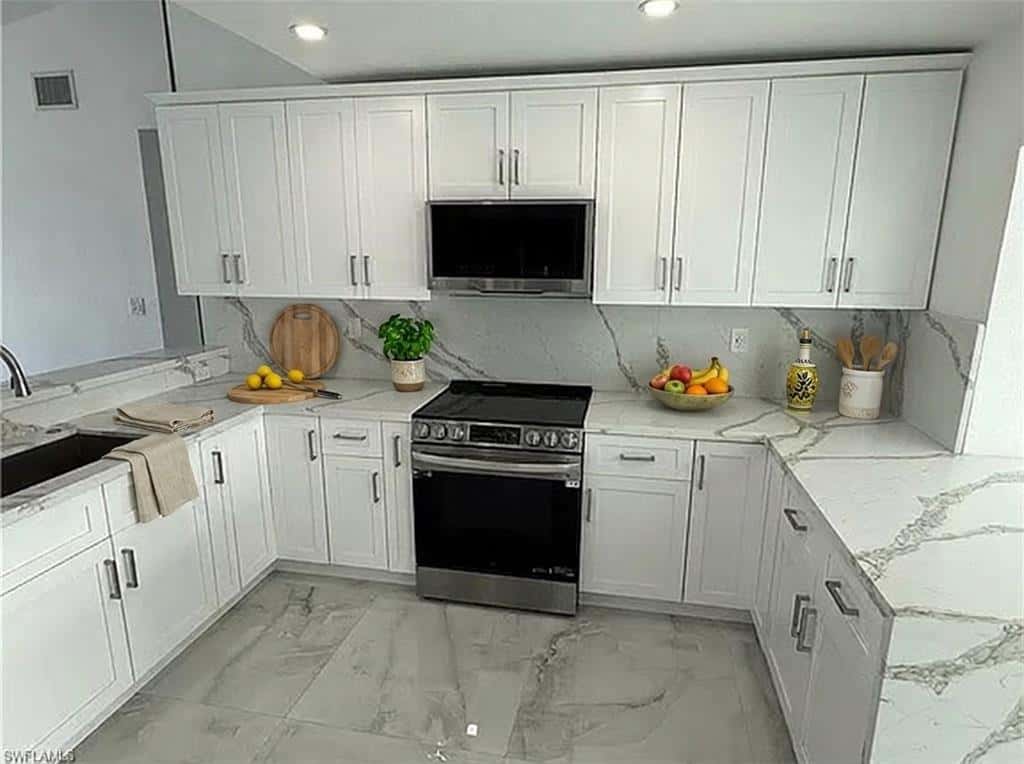 2823 Janet St, Matlacha, photo 9