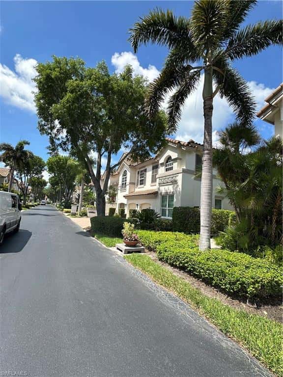 157 Colonade Cir #1002, Naples, photo 16