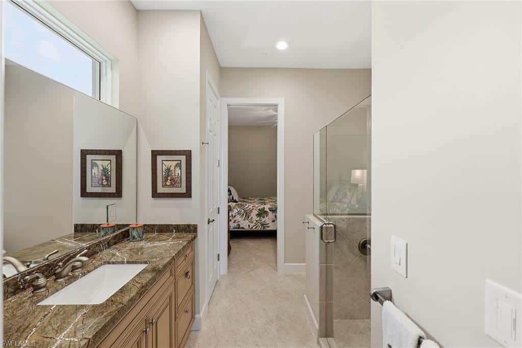 8793 Mustang Island Cir, Naples, photo 26
