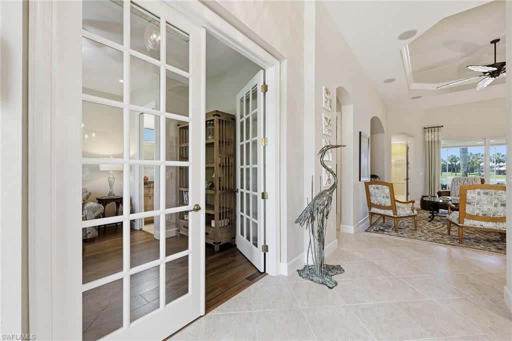 8793 Mustang Island Cir, Naples, photo 9