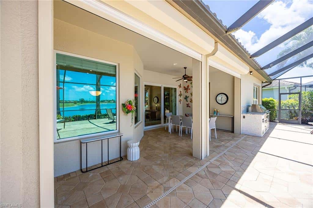 8793 Mustang Island Cir, Naples, photo 37