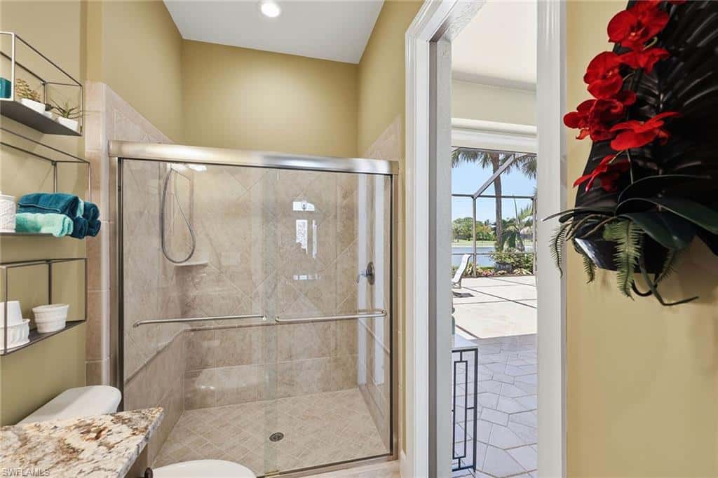 8793 Mustang Island Cir, Naples, photo 31