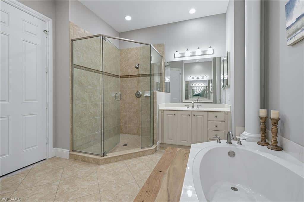 9270 Campanile Cir #204, Naples, photo 12