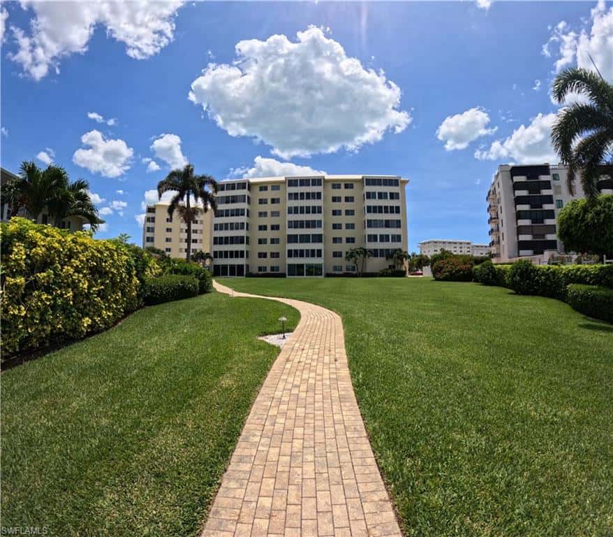 3420 Gulf Shore Blvd #43, Naples, photo 29