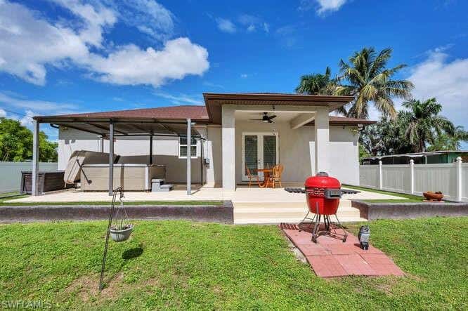 3196 Connecticut Ave, Naples, photo 27