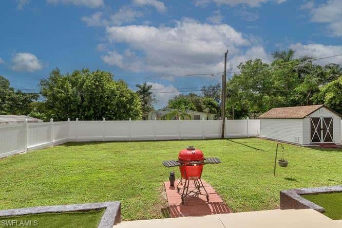 3196 Connecticut Ave, Naples, photo 42