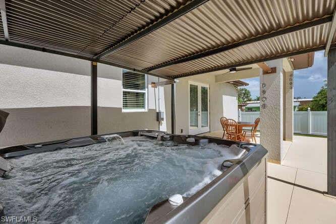 3196 Connecticut Ave, Naples, photo 33